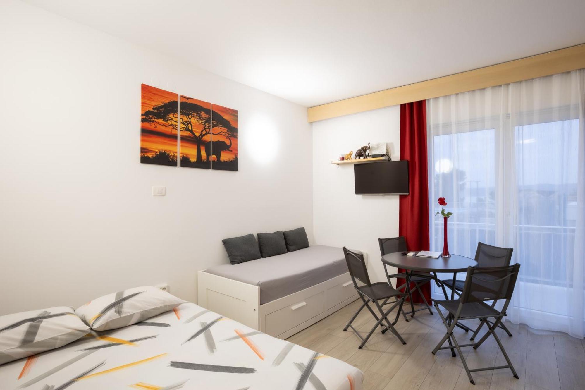 Apartma Zusterna Копер Экстерьер фото